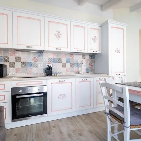 Su Mari Apartament *